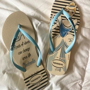 Slim Disney Cinderella Havaiianas Flip Flops 7/8 W